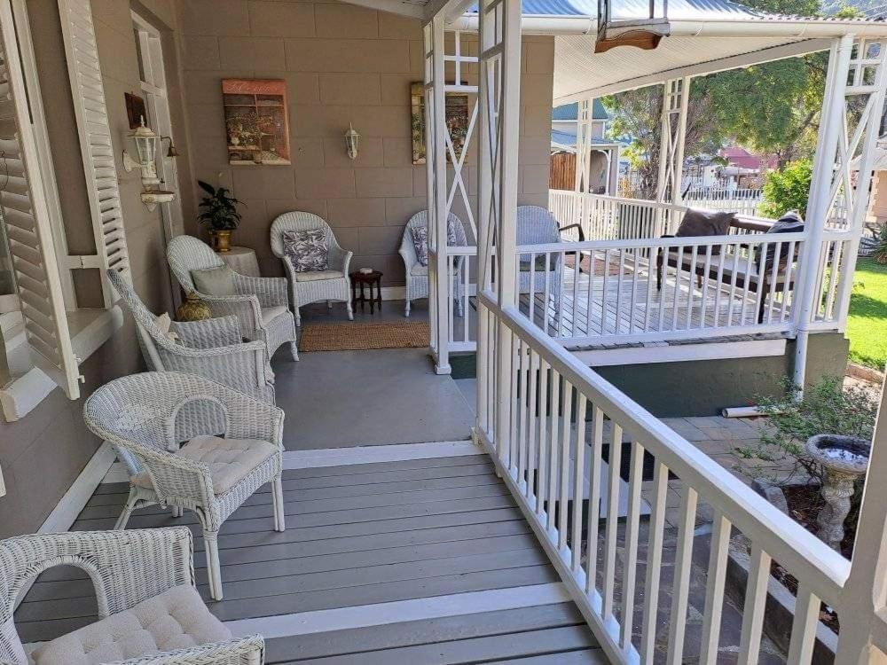 Housemartin Lodge & Self Catering De Rust ภายนอก รูปภาพ
