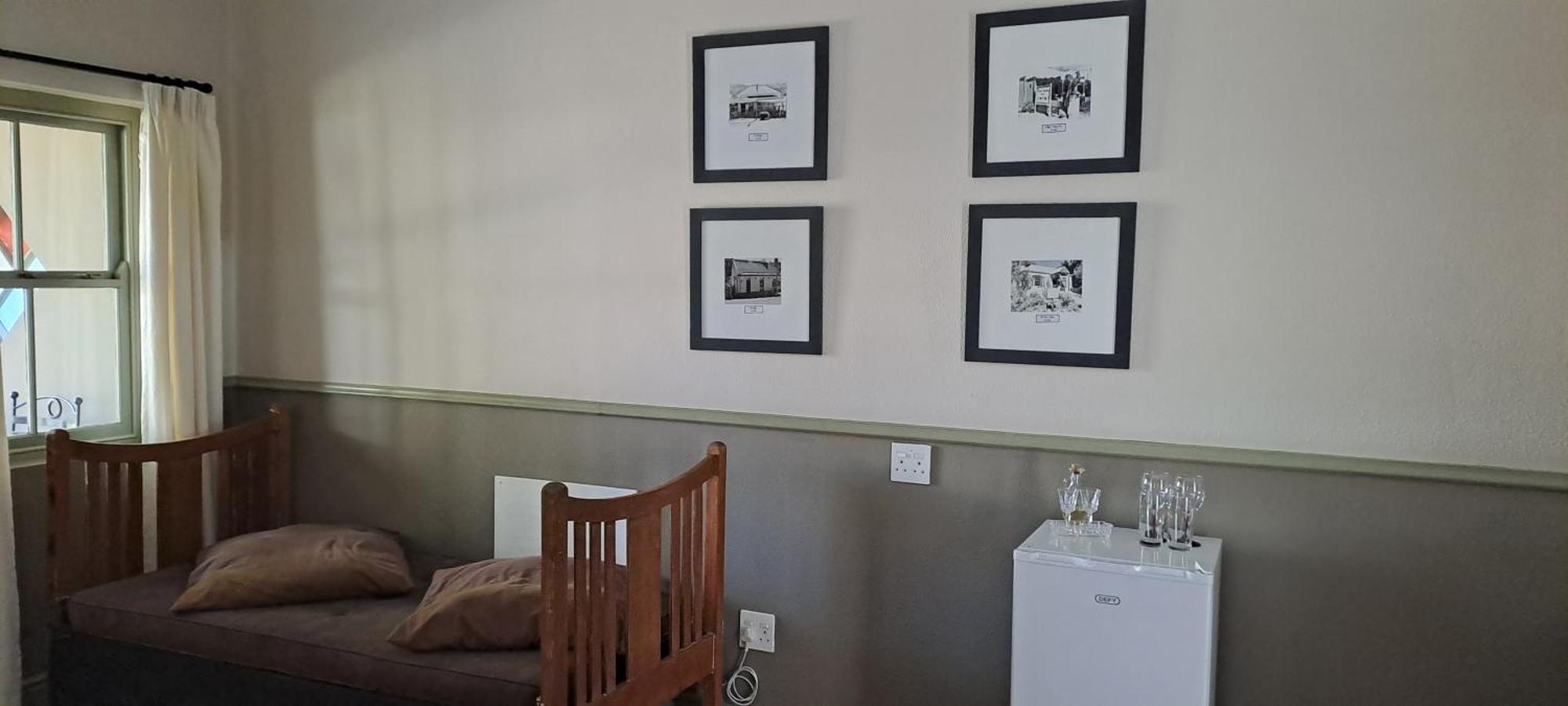Housemartin Lodge & Self Catering De Rust ภายนอก รูปภาพ