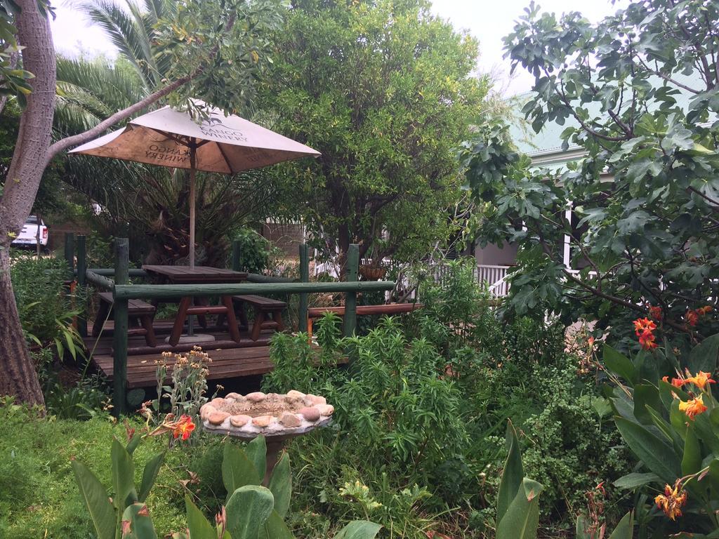 Housemartin Lodge & Self Catering De Rust ภายนอก รูปภาพ